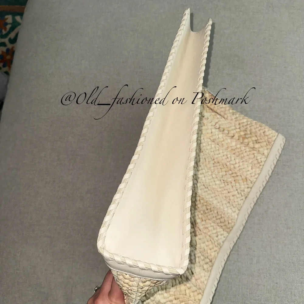 Price Firm - CULT GAIA Remi Woven Raffia Tote Bag in Natural
